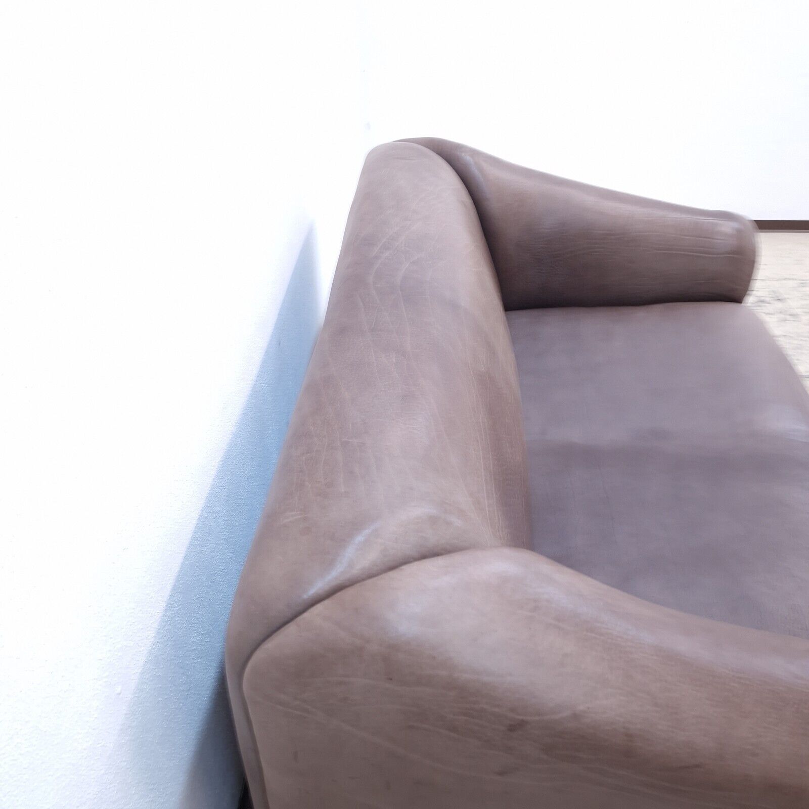 De Sede DS ds 47 Designersofa Ledersofa Desede Neckleder Dickes LederCouch #0566-De Sede-JSFurniture