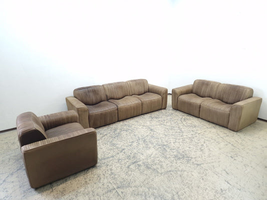 {{ product_title }} – {{ product_type }} von JS Furniture, Designer-Möbel gebraucht.