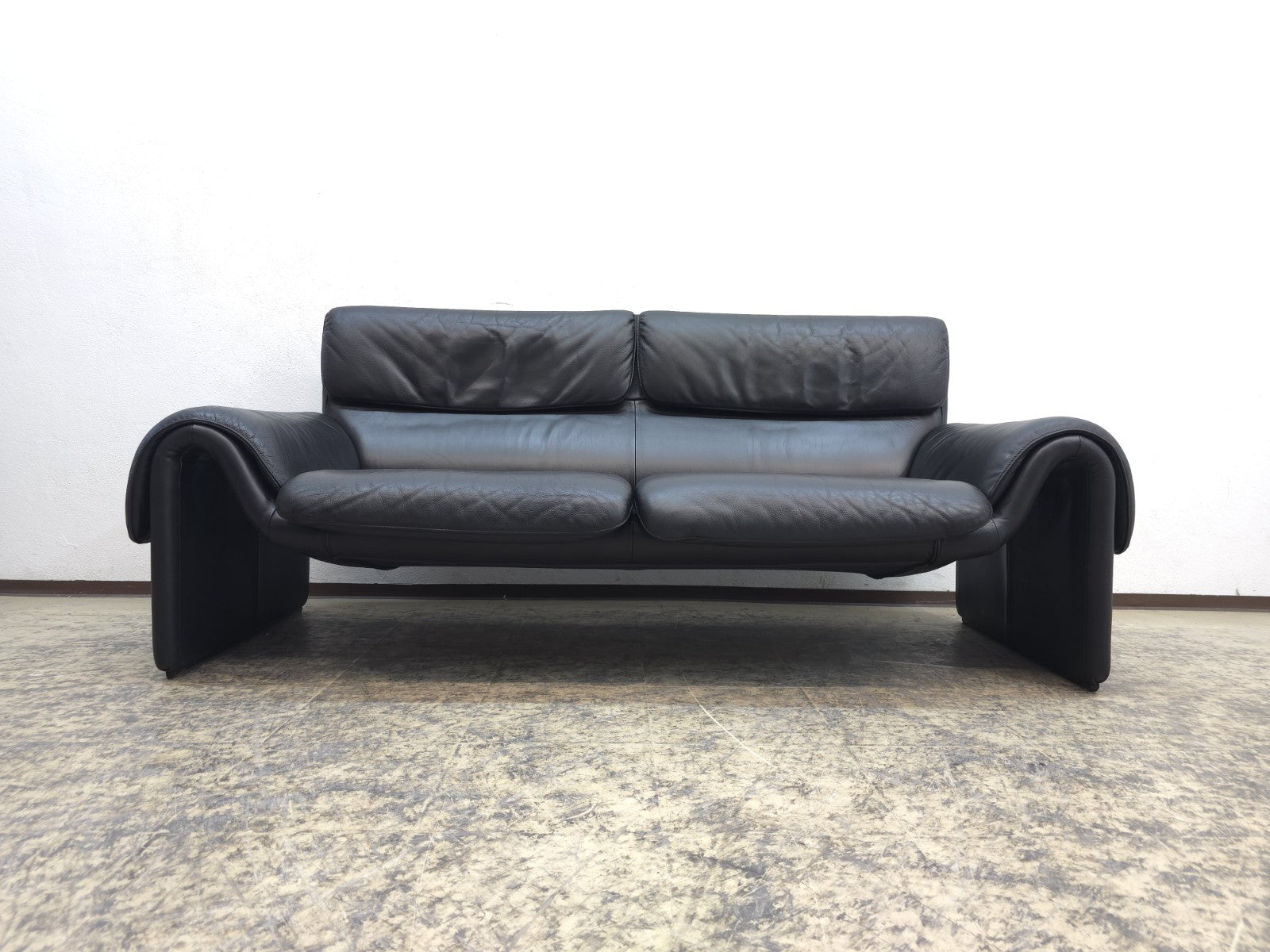 De Sede ds 2011 Designersofa Ledersofa Couch Desede Zweisitzer Schwarz-De Sede-JSFurniture