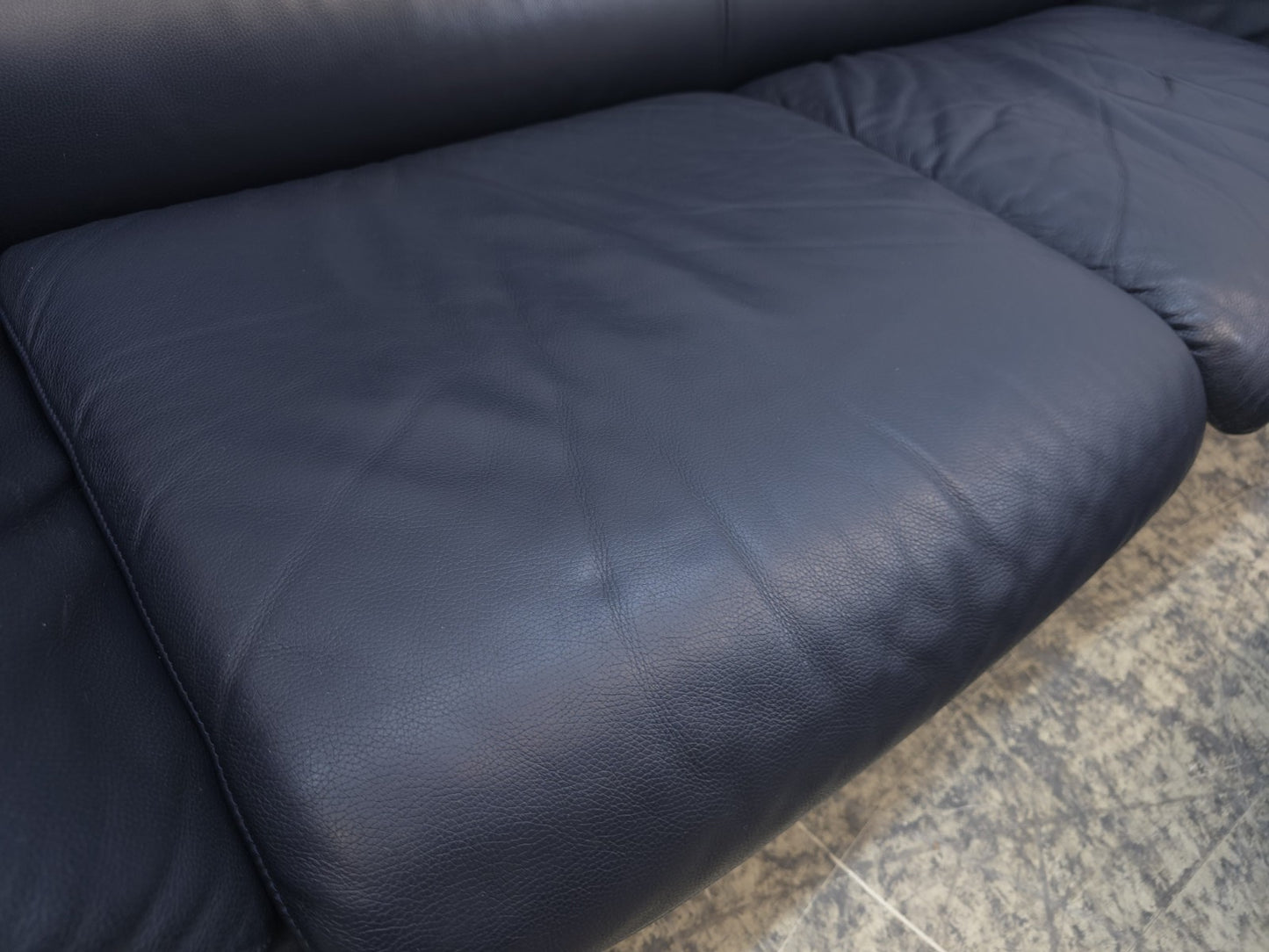De Sede ds 2011 Designersofa Ledersofa Couch Desede Zweisitzer blau-De Sede-JSFurniture
