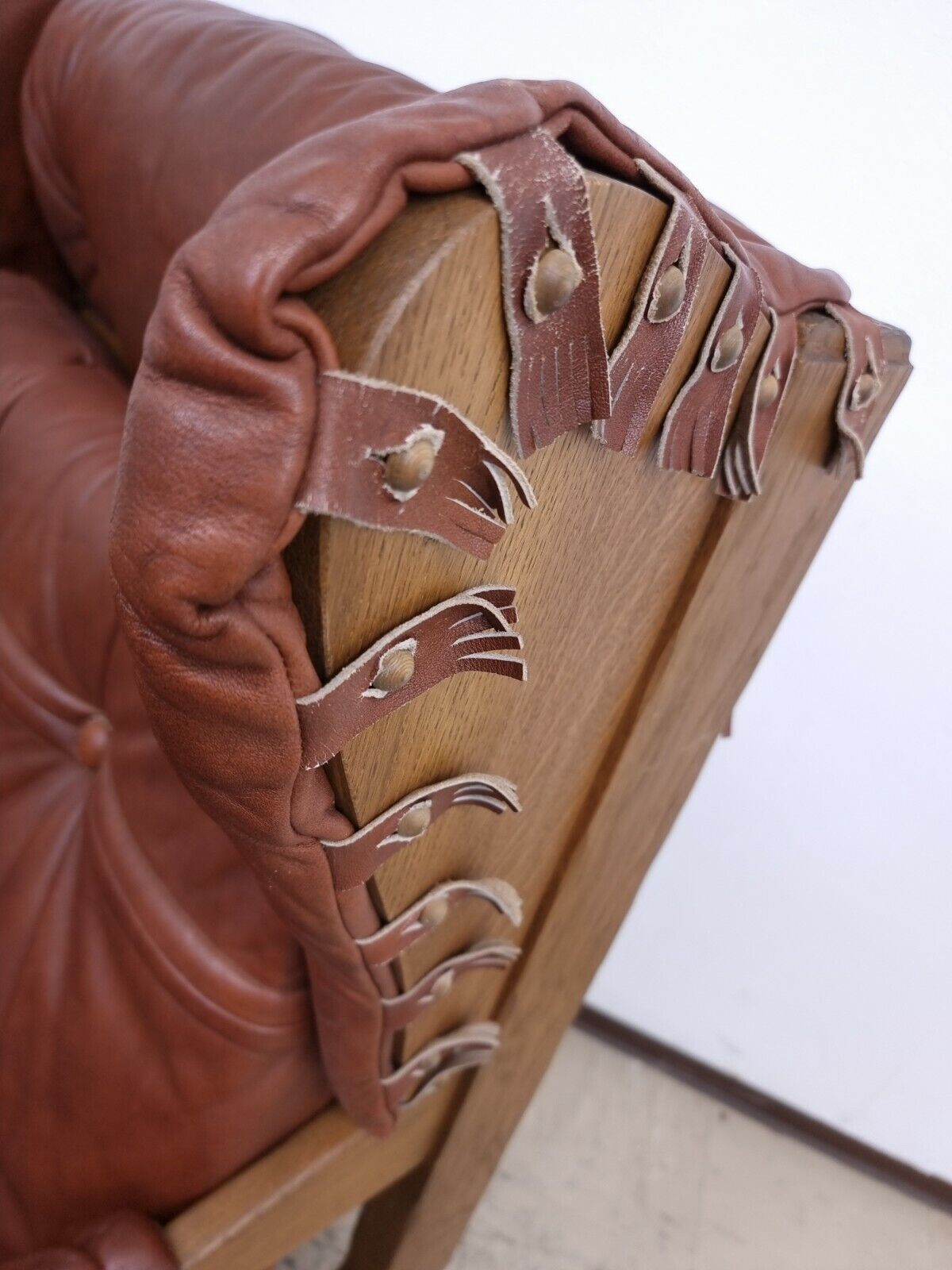 {{ product_title }} – {{ product_type }} von JS Furniture, Designer-Möbel gebraucht.