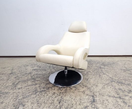 {{ product_title }} – {{ product_type }} von JS Furniture, Designer-Möbel gebraucht.