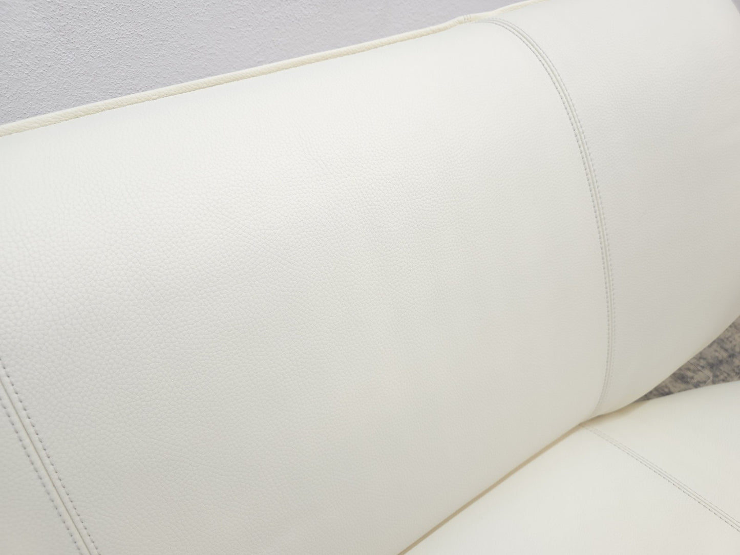 {{ product_title }} – {{ product_type }} von JS Furniture, Designer-Möbel gebraucht.