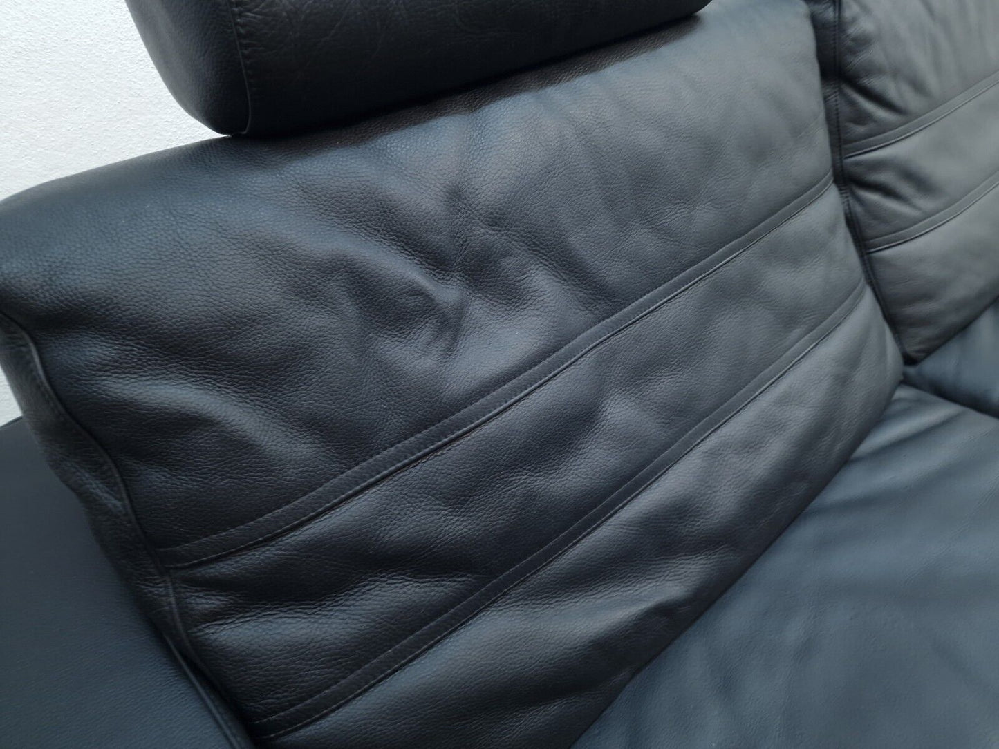 {{ product_title }} – {{ product_type }} von JS Furniture, Designer-Möbel gebraucht.