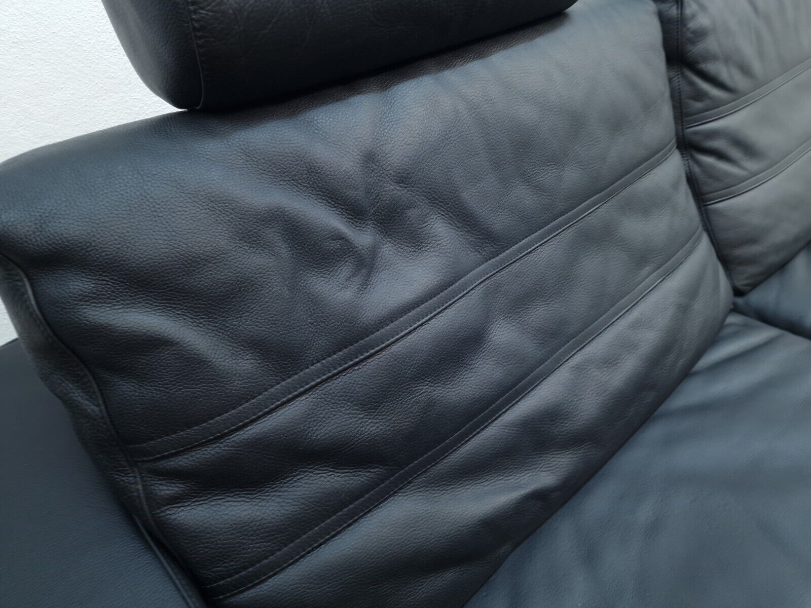 {{ product_title }} – {{ product_type }} von JS Furniture, Designer-Möbel gebraucht.