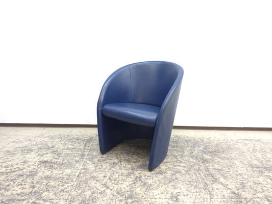 {{ product_title }} – {{ product_type }} von JS Furniture, Designer-Möbel gebraucht.
