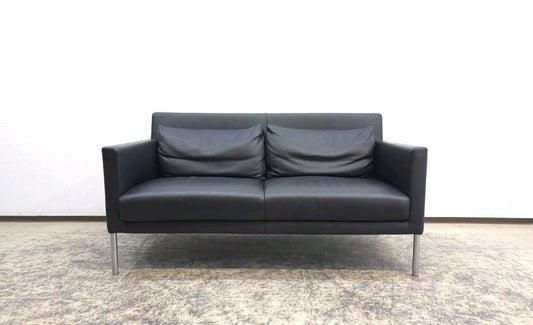 {{ product_title }} – {{ product_type }} von JS Furniture, Designer-Möbel gebraucht.