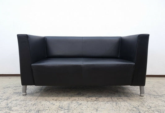 {{ product_title }} – {{ product_type }} von JS Furniture, Designer-Möbel gebraucht.