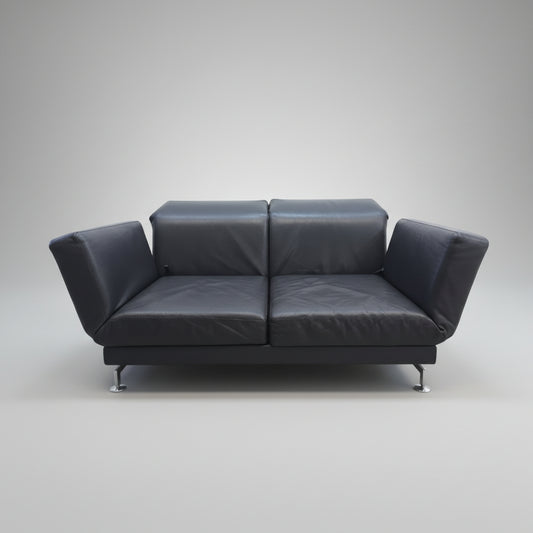 Brühl Moule Sofa aus schwarzem Leder mit Daybed Funktion